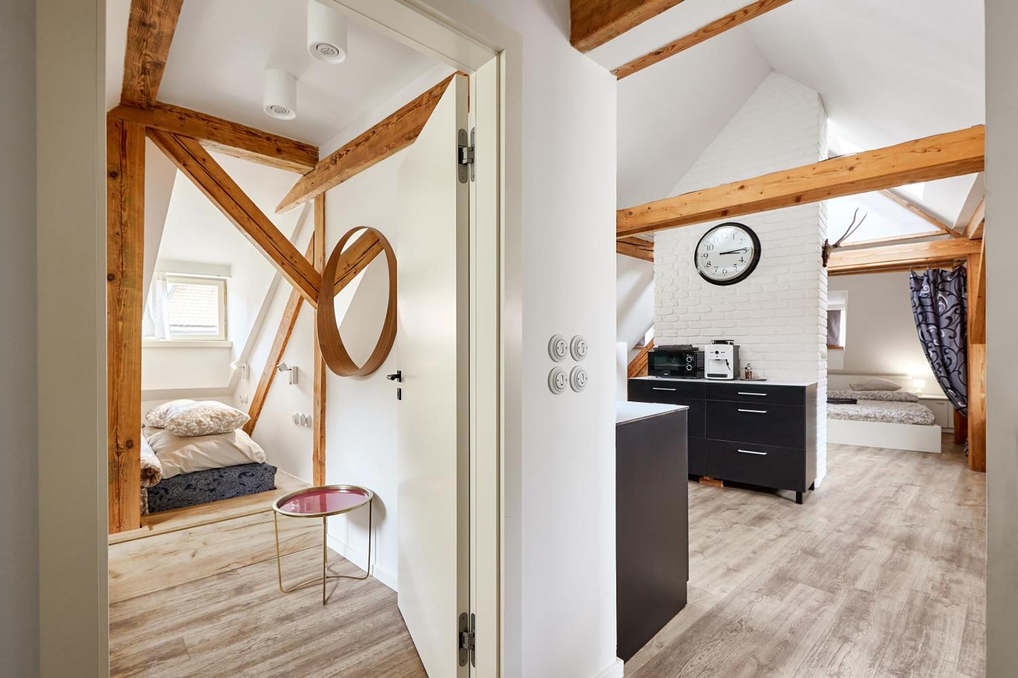 At The Blue Lion & Parking Assistance Apartment Prague Ngoại thất bức ảnh