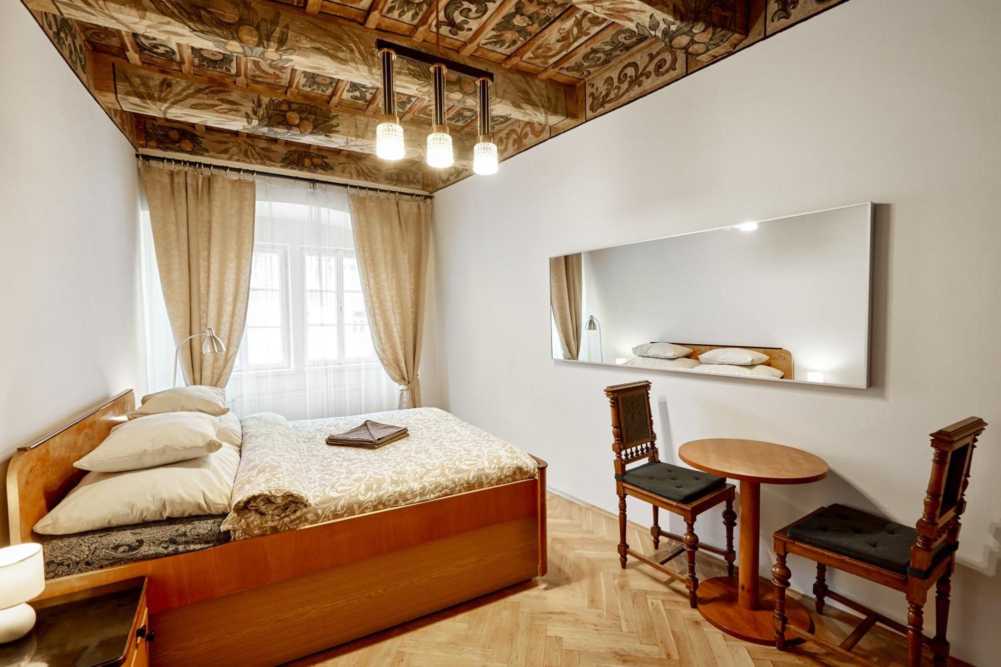 At The Blue Lion & Parking Assistance Apartment Prague Ngoại thất bức ảnh