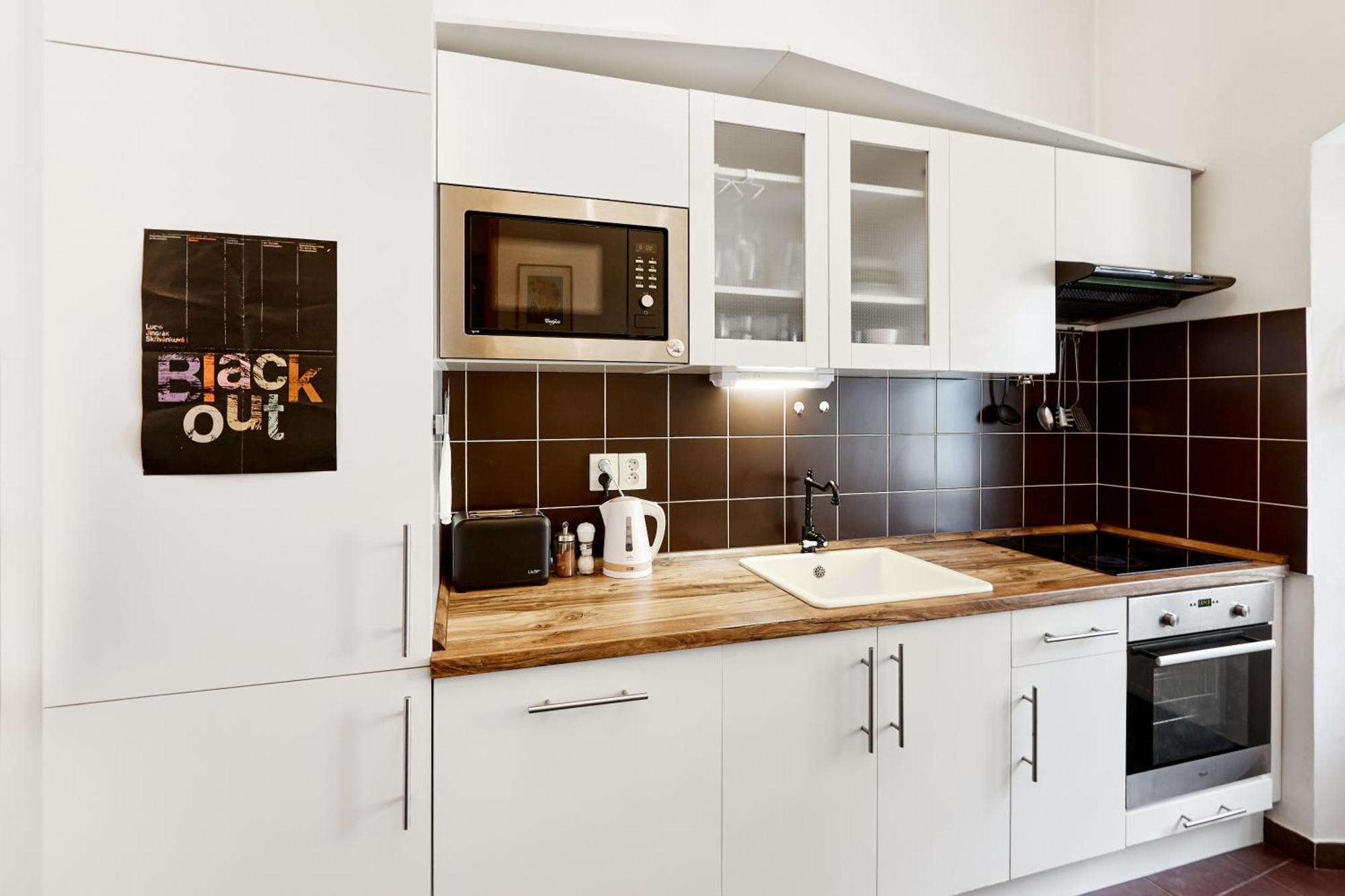 At The Blue Lion & Parking Assistance Apartment Prague Ngoại thất bức ảnh