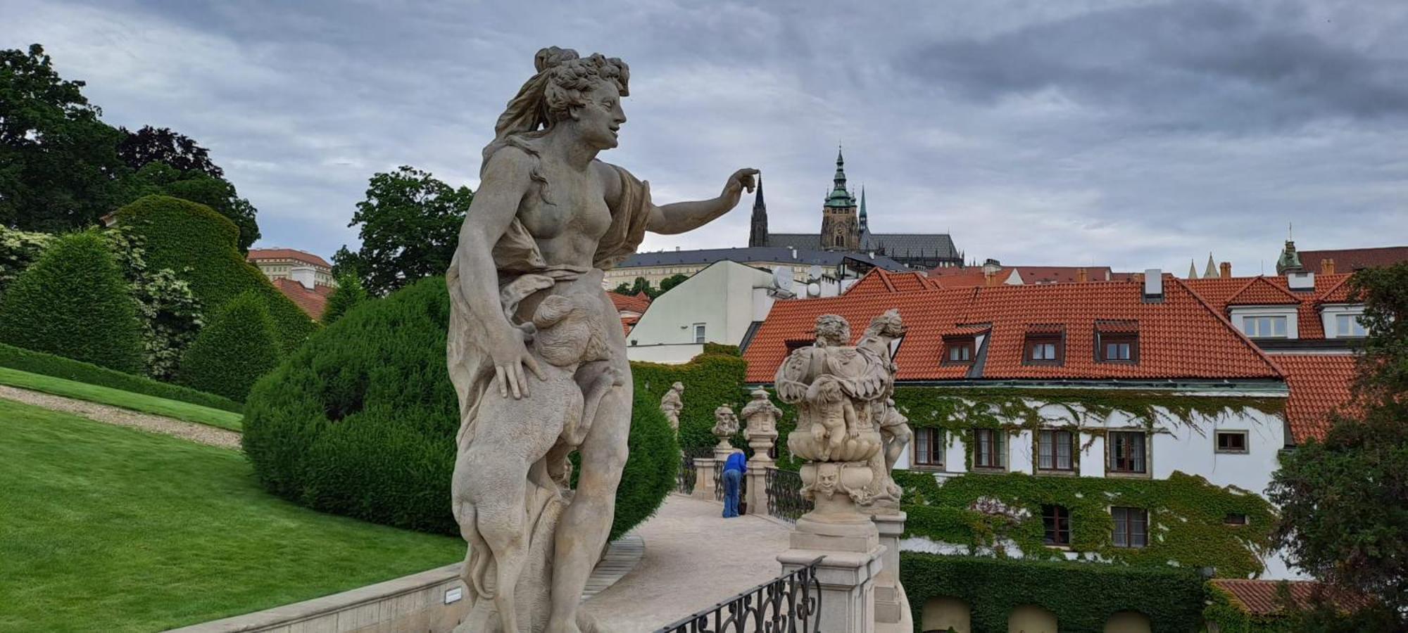 At The Blue Lion & Parking Assistance Apartment Prague Ngoại thất bức ảnh