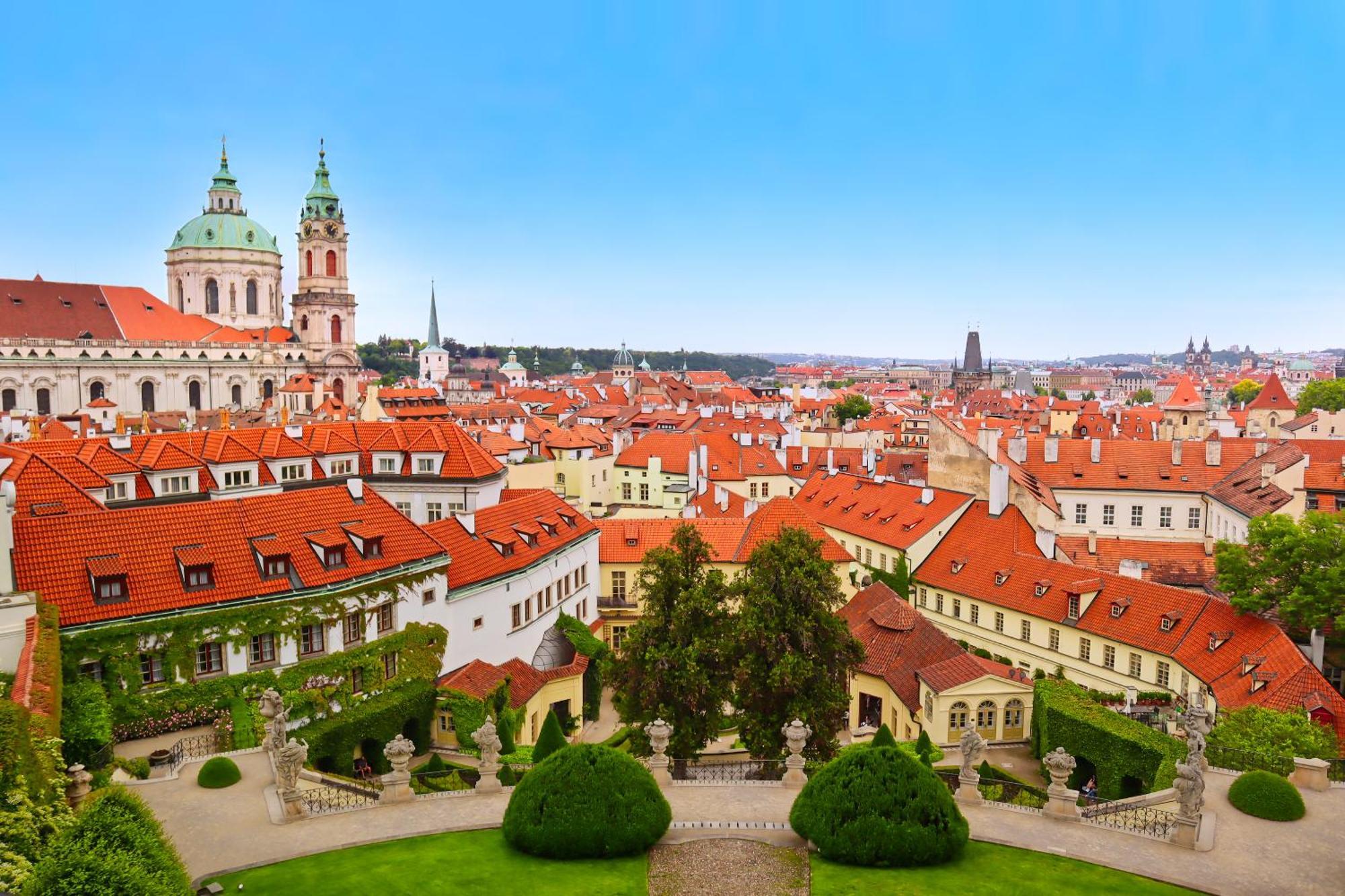 At The Blue Lion & Parking Assistance Apartment Prague Ngoại thất bức ảnh